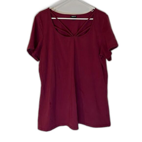Torrid Normecore Minimalist Burgundy Short Sleeve Tee w/Open Design at Neck SZ 3 - Picture 3 of 4